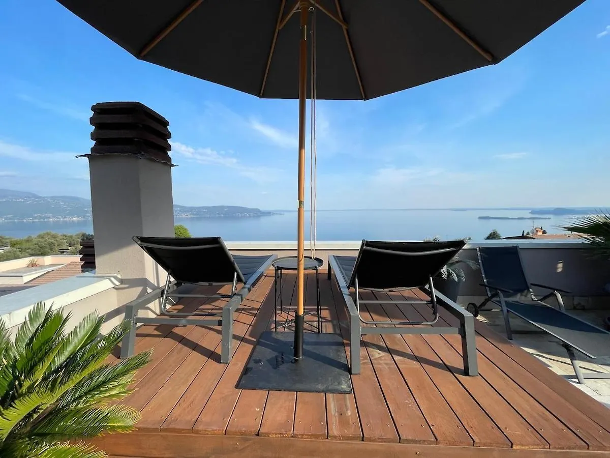 Deluxe Skylounge Design Apartment 360 Grad Lake View Toscolano Maderno Italy